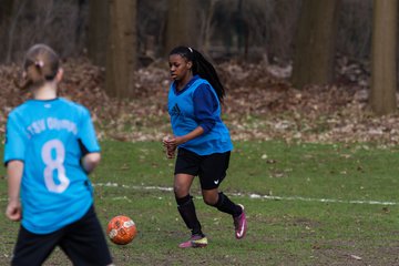 Bild 57 - C-Juniorinnen MTSV Olympia Neum�nster - SV Wahlstedt : Ergebnis: 7:4